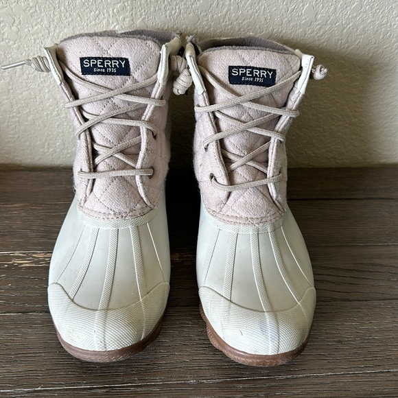 Cream Sperry Winter Boots - Picture 2 of 7